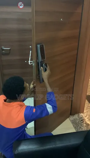 Smart Doorlock Installation, Repairs & Maintenance Services
