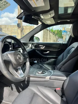 Mercedes-Benz GLC-Class 2018 Red
