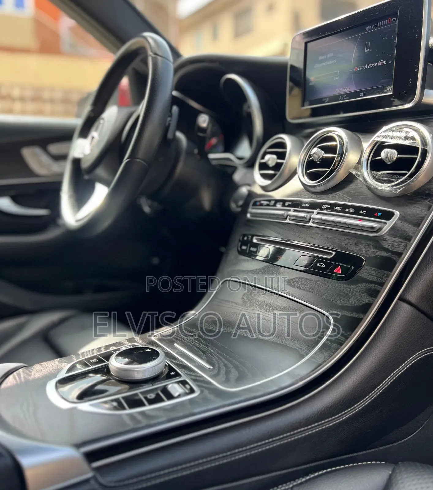Mercedes-Benz GLC-Class 2018 Red