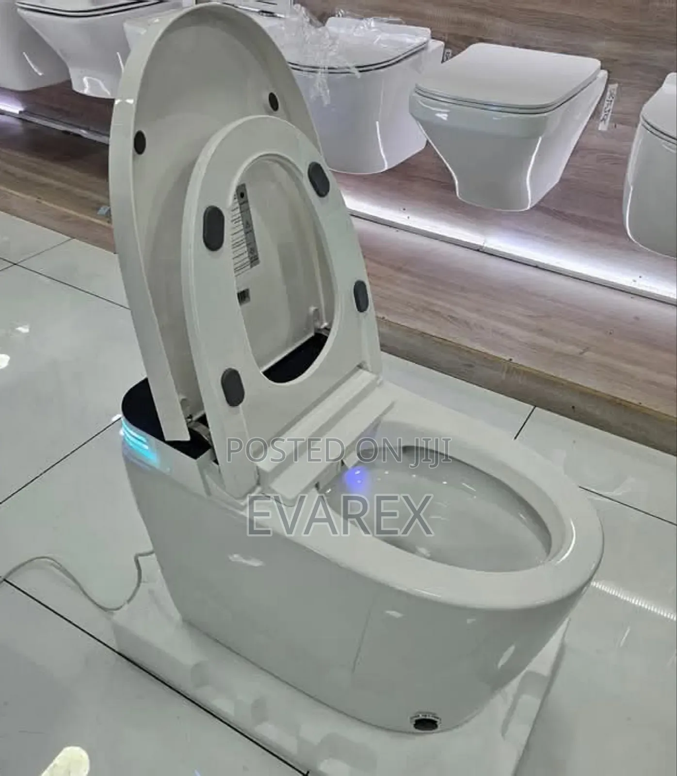 Automatic Censor W/C With Remote Control