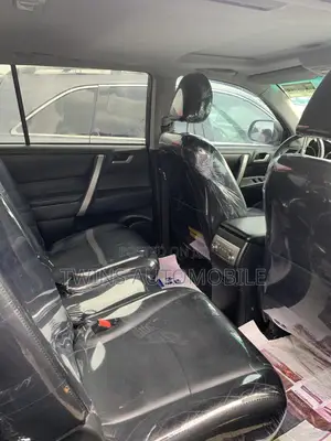 Toyota Highlander Limited 2012 Gray