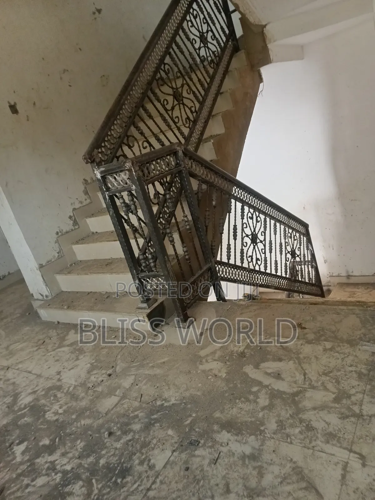 2bdrm Block of Flats in Utako for sale