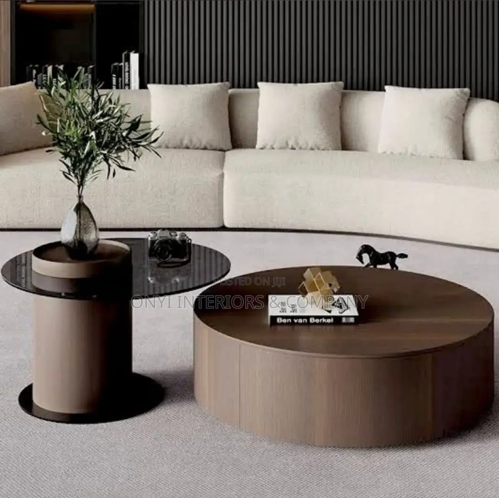 New Arrival Modern Classy Centre Table