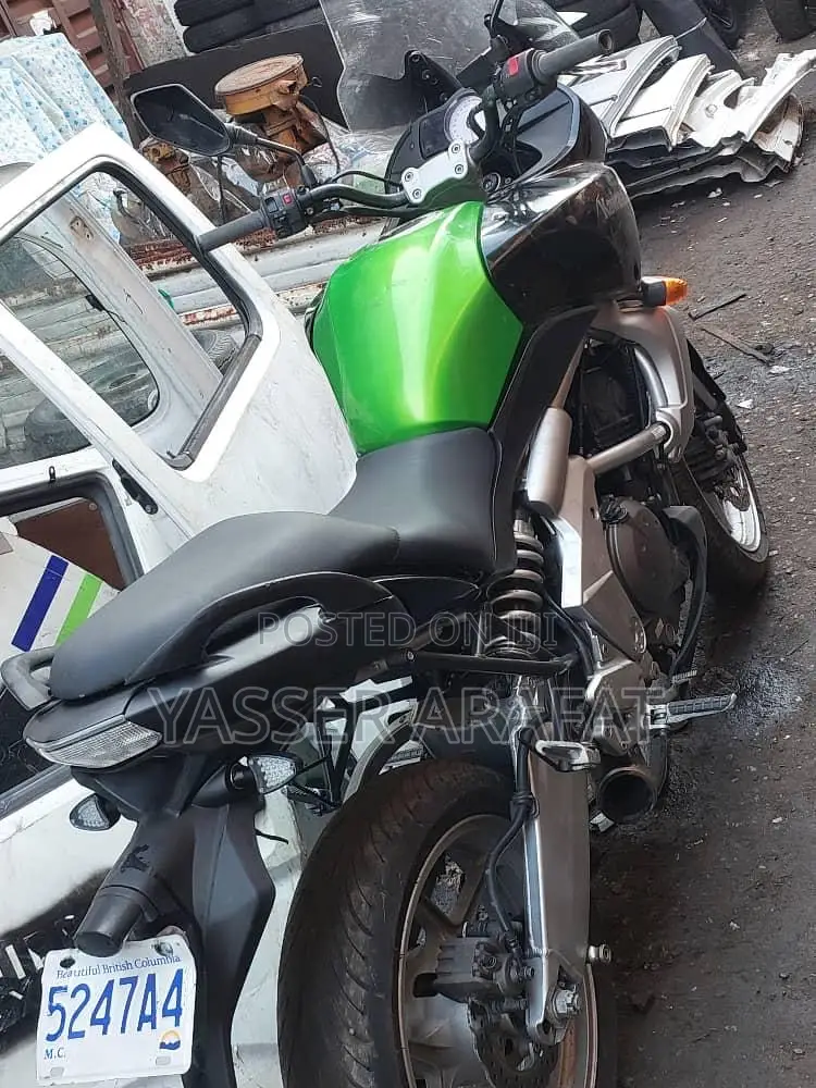 Kawasaki Versys 650 2007 Green