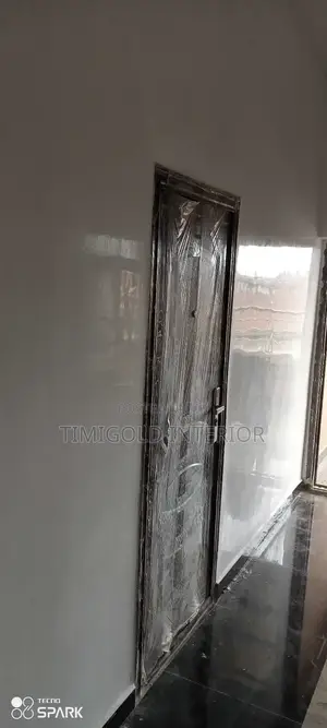 Glass Paint Stucco
