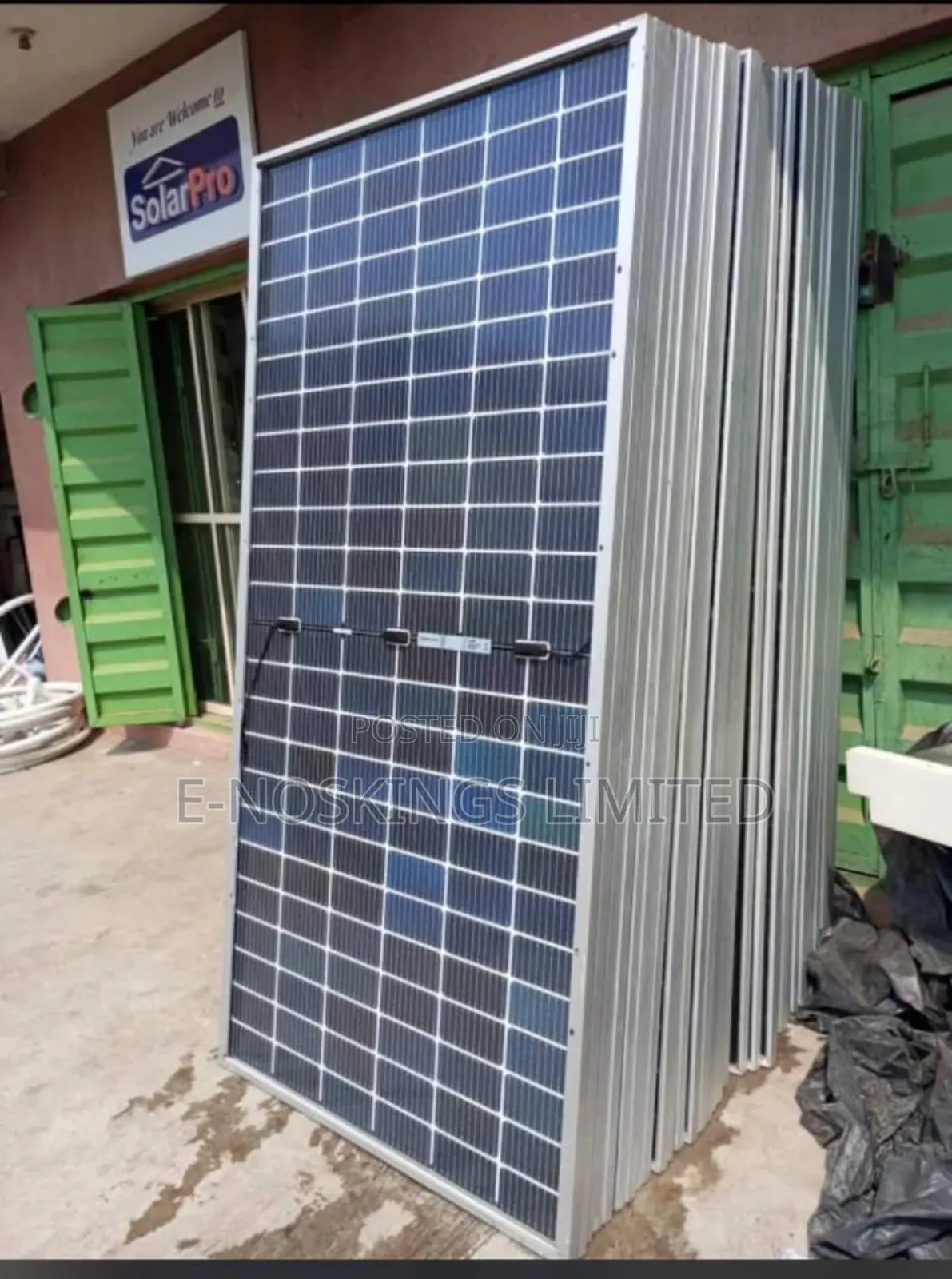 680watts Jinko Solar Panel
