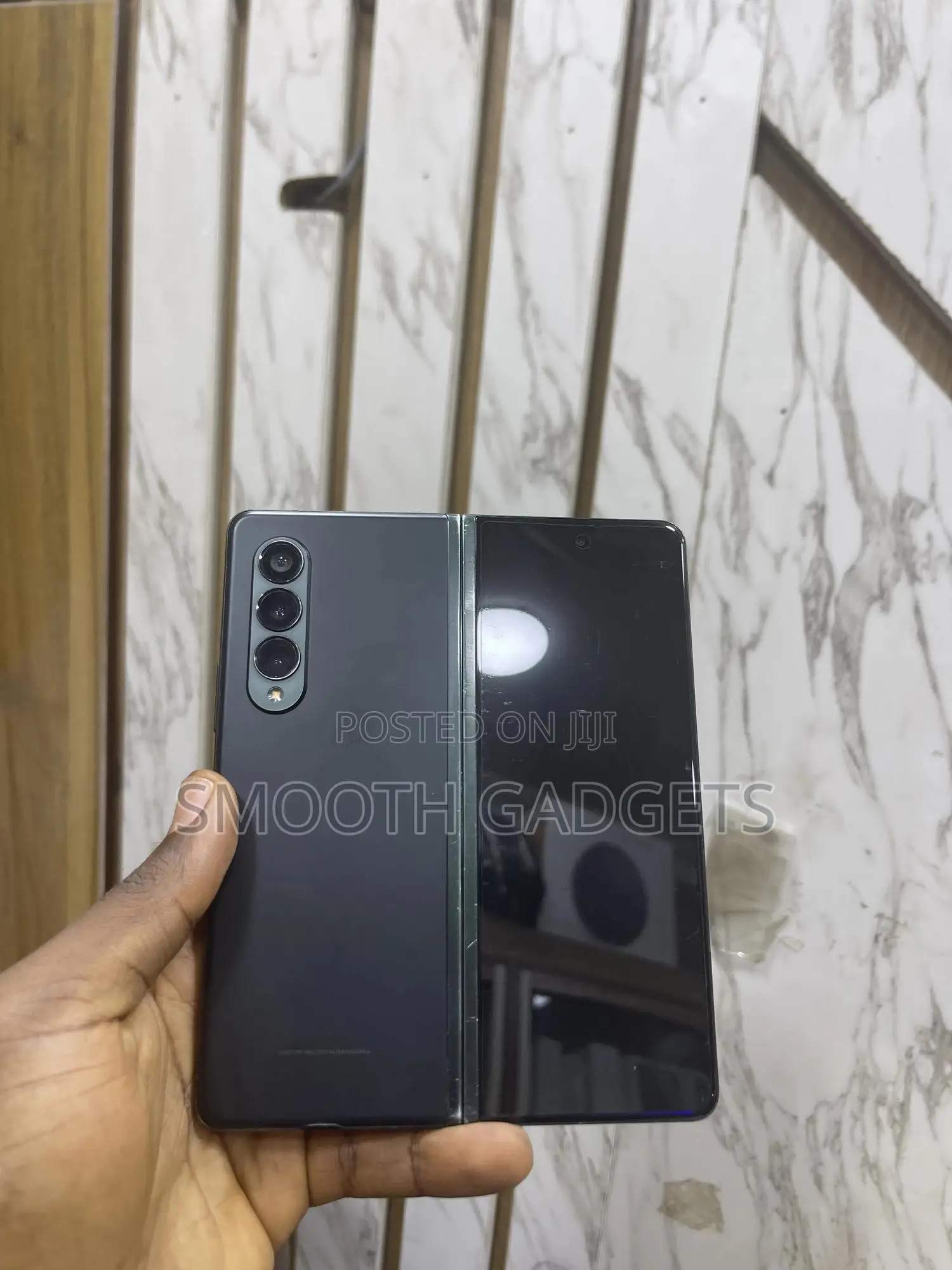 Samsung Galaxy Z Fold 3 256 GB Gray