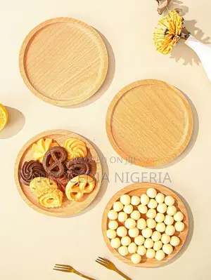 Round Wooden Food Plate – 19cm
