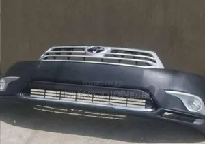Complete Front Bumper Highlander 2012 Model
