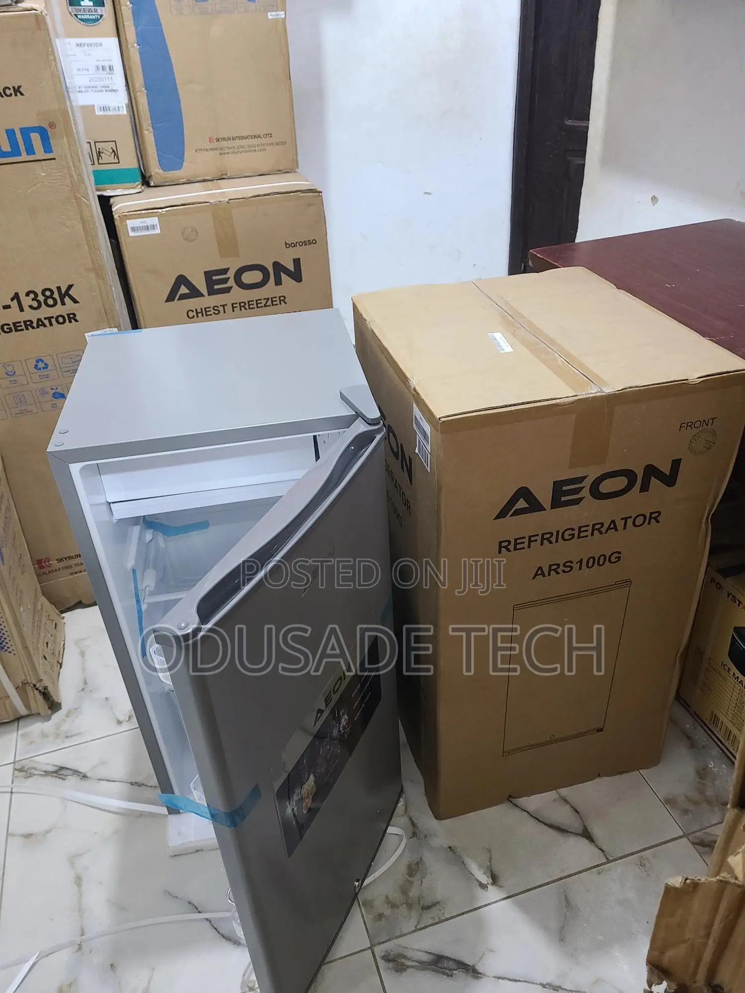 Aeon Ars100g – Refrigerator 100l
