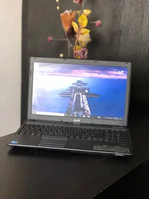Laptop Acer TravelMate 5740 4GB Intel Core i3 HDD 320GB