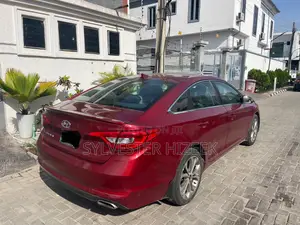 Hyundai Sonata 2015 Red