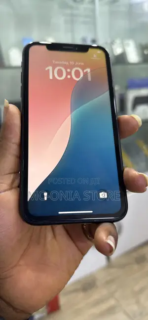Apple iPhone XR 64 GB Black