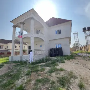 Photo - 4bdrm Duplex in Life Camp for rent
