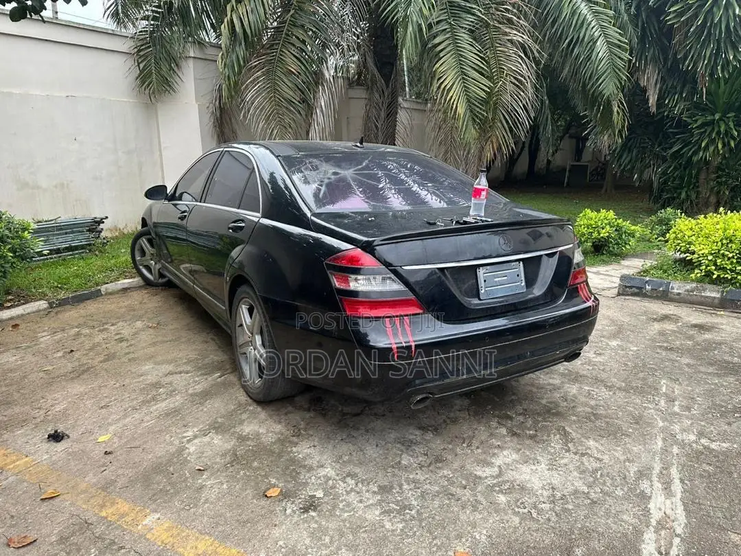 Mercedes-Benz S-Class S 550 2009 Black