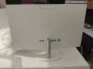 New Desktop Computer HP AiO 27 8GB Intel Core I3 SSD 512GB