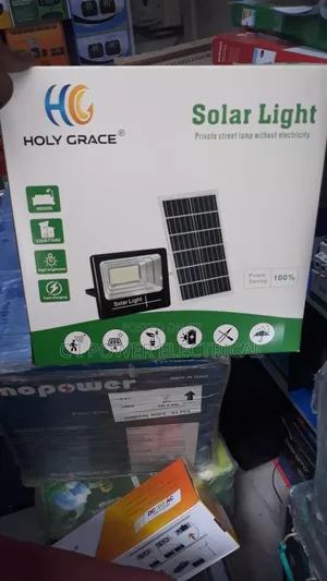 300 Watts Solar Flood Light
