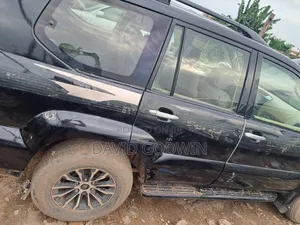Toyota Land Cruiser Prado 2008 Black