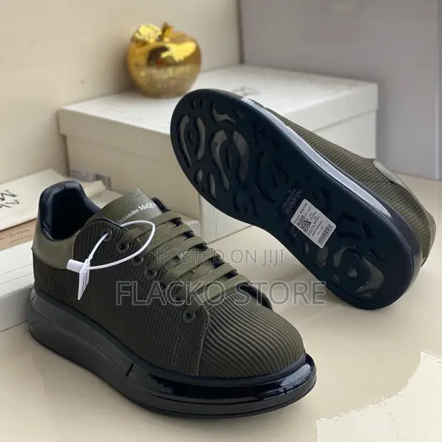 Original Alexander Mcqueen Luxury Camo Green Sneakers in Lagos