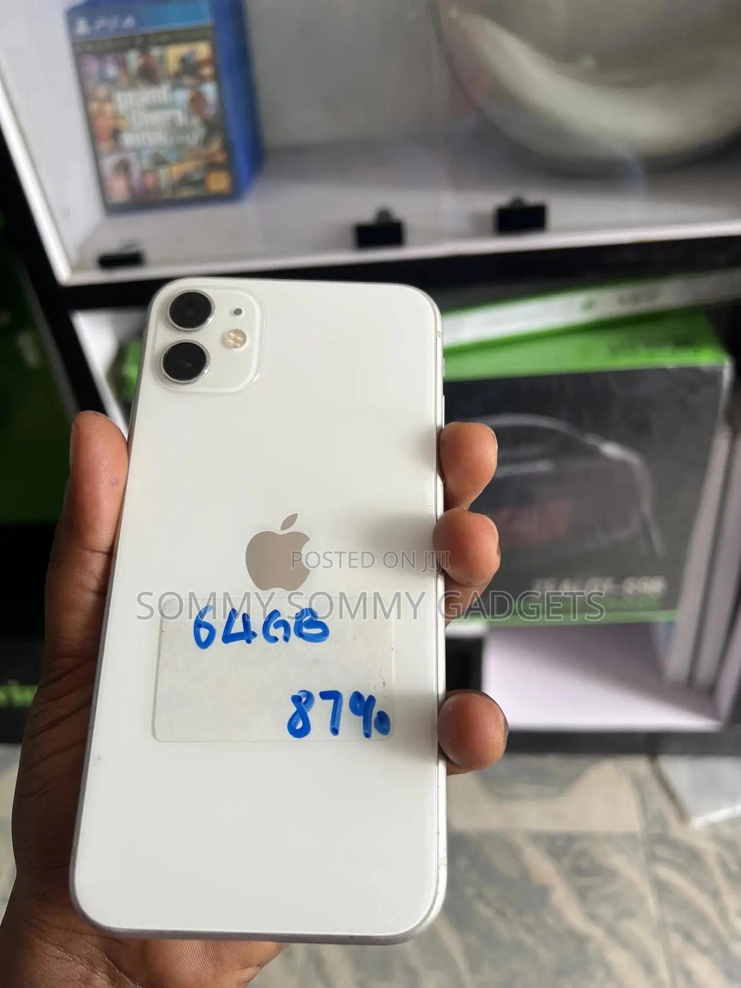 Apple iPhone 11 64 GB White