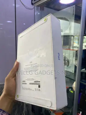 New Apple iPad 10.2 (2020) Wi-Fi 64 GB Blue
