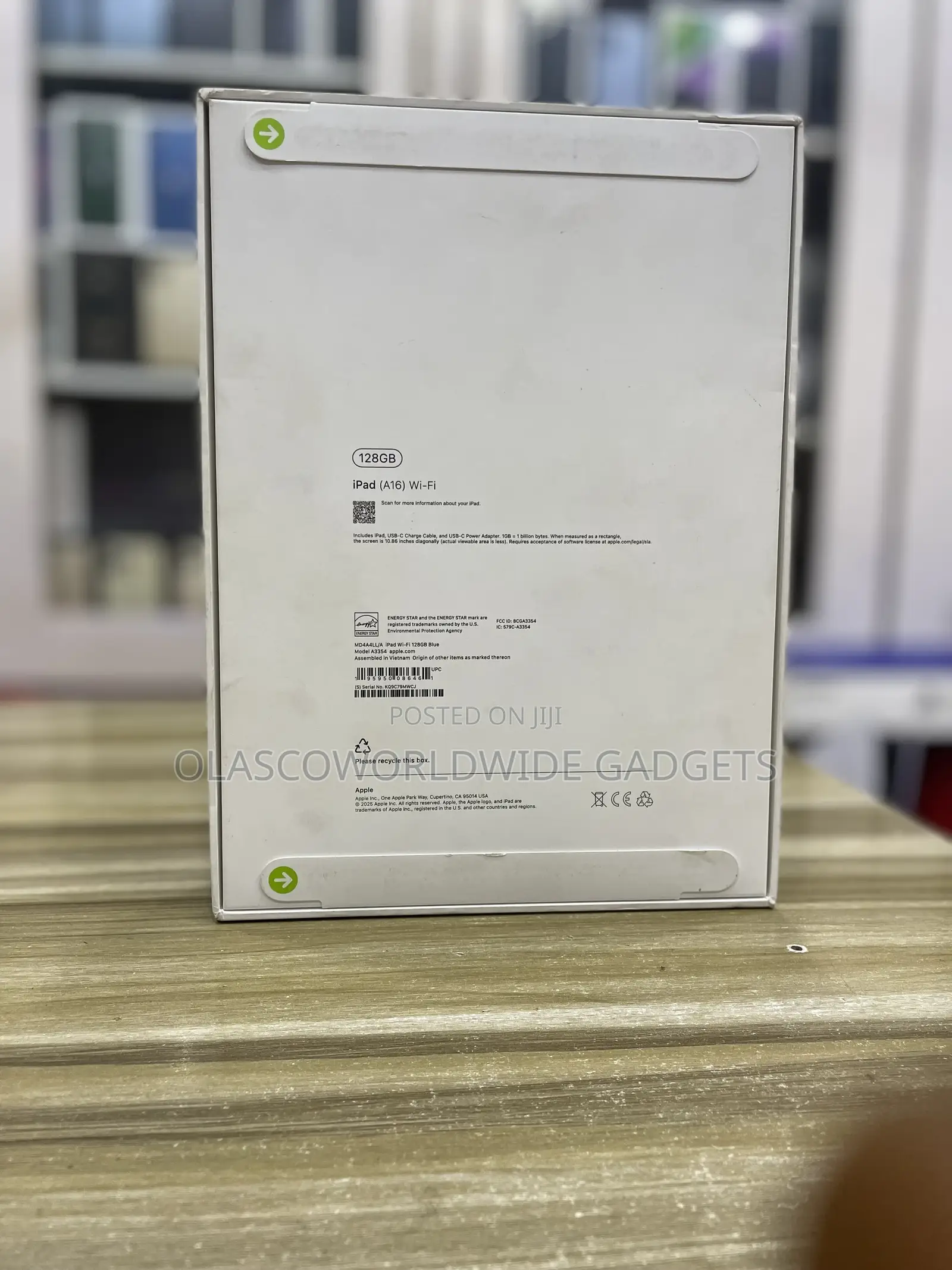 New Apple iPad (2025) 128 GB Blue