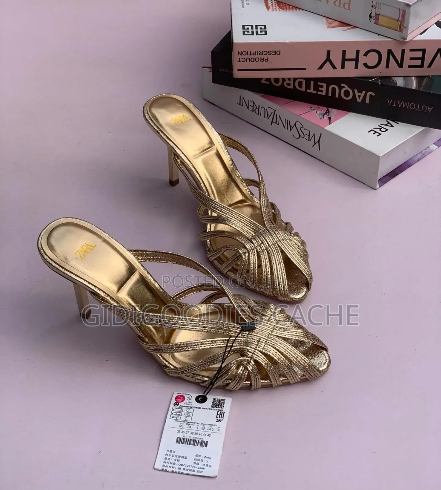 Zara Closed-Toe Gold Slippers