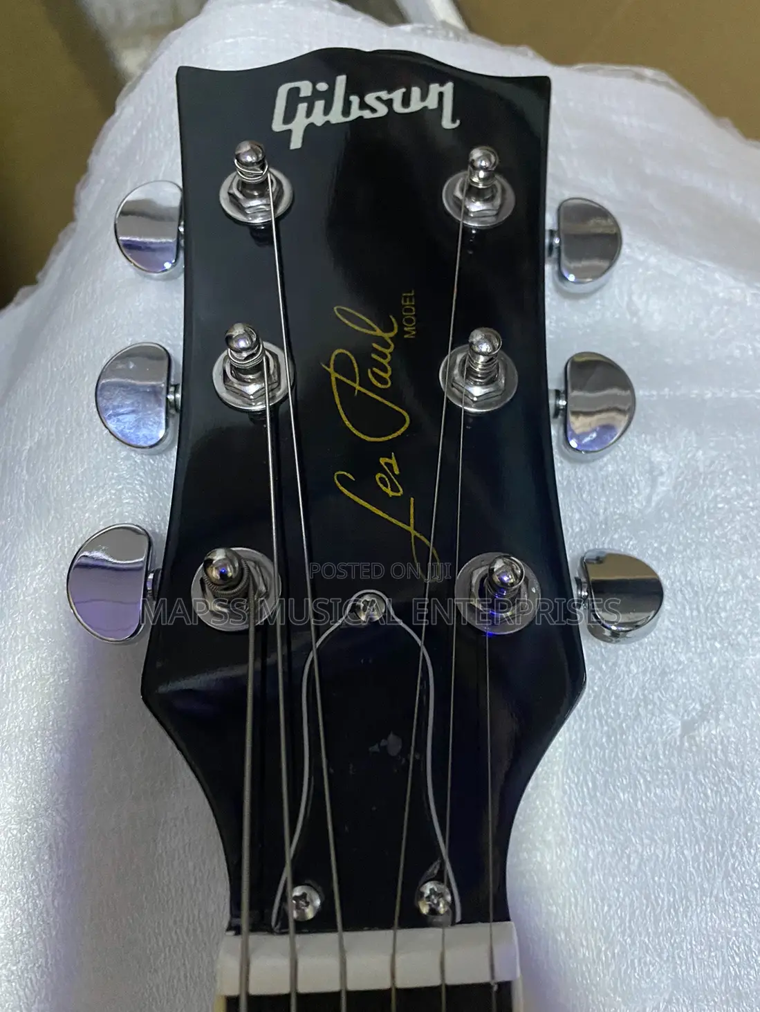 Gibson Les Paul Electric Guitar,