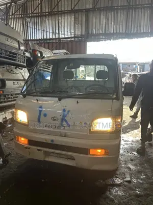Daihatsu Hijet Mini Truck 2012 White