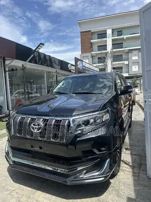 Toyota Land Cruiser Prado 2011 Black