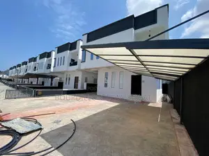 5bdrm Duplex in Lekki for sale