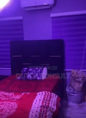 5bdrm Condo in Oshimili South for rent