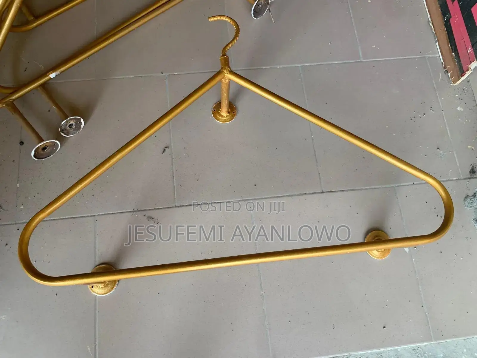 Wall Hanger