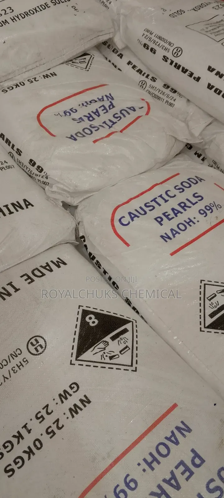 Caustic Soda Pearl