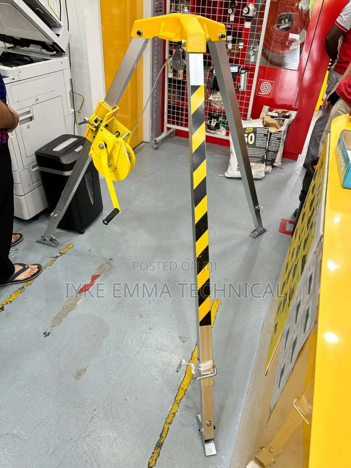 Confined Space Rescue Tripod Winch Set