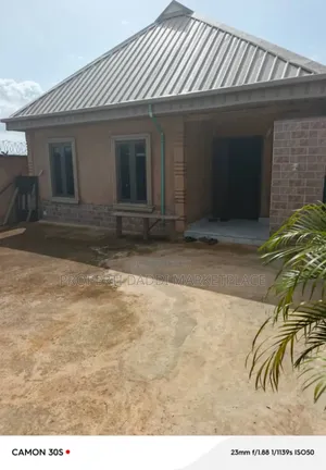 Photo - 3bdrm Bungalow in Ayobo for sale