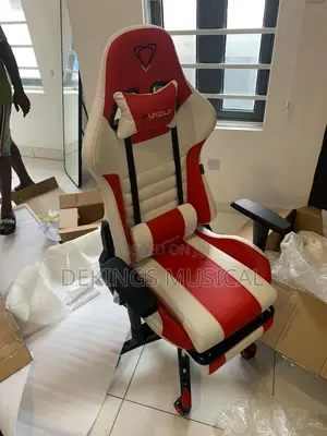 Furgle High Quality Gaming Ergonomic Chair + Foot Rest