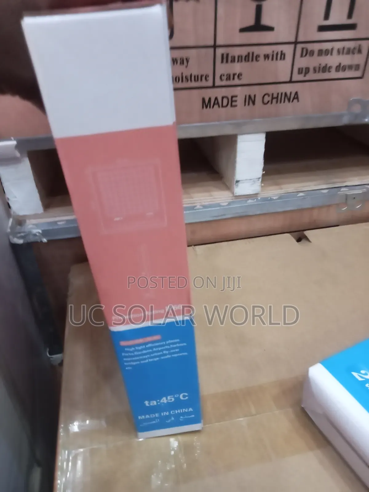 Akt 100w Solar Flood Light