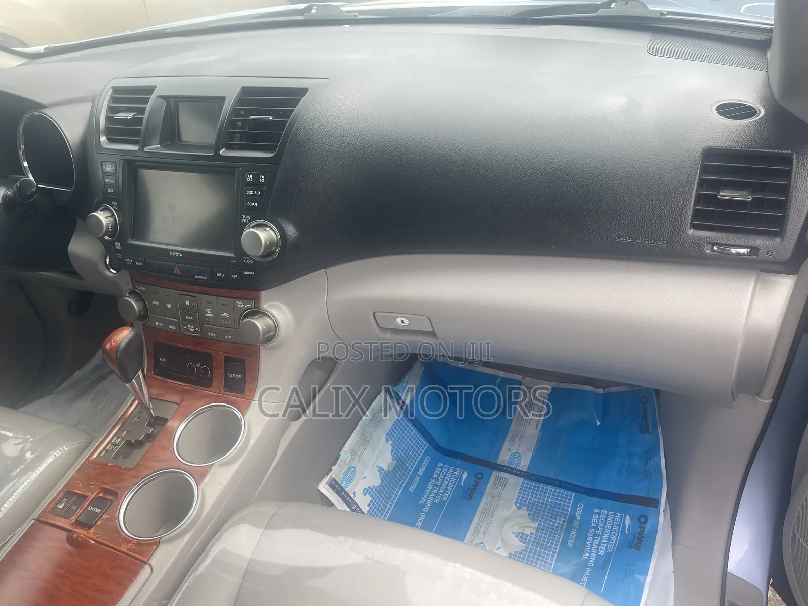 Toyota Highlander 2010 Blue