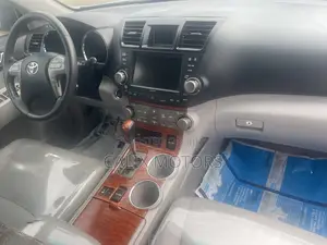 Toyota Highlander 2010 Blue