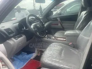Toyota Highlander 2012 Gray