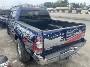 Toyota Tacoma 2015 Blue