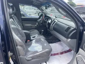Toyota Tacoma 2012 Blue