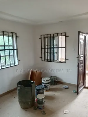 Photo - 1bdrm Room & Parlour in Jabu, Dutse-Alhaji for rent