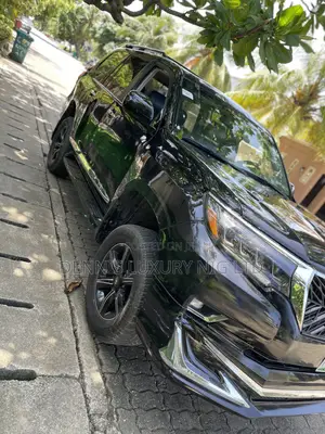 Toyota Prado – Rent (Self-Drive or With Chauffeur)