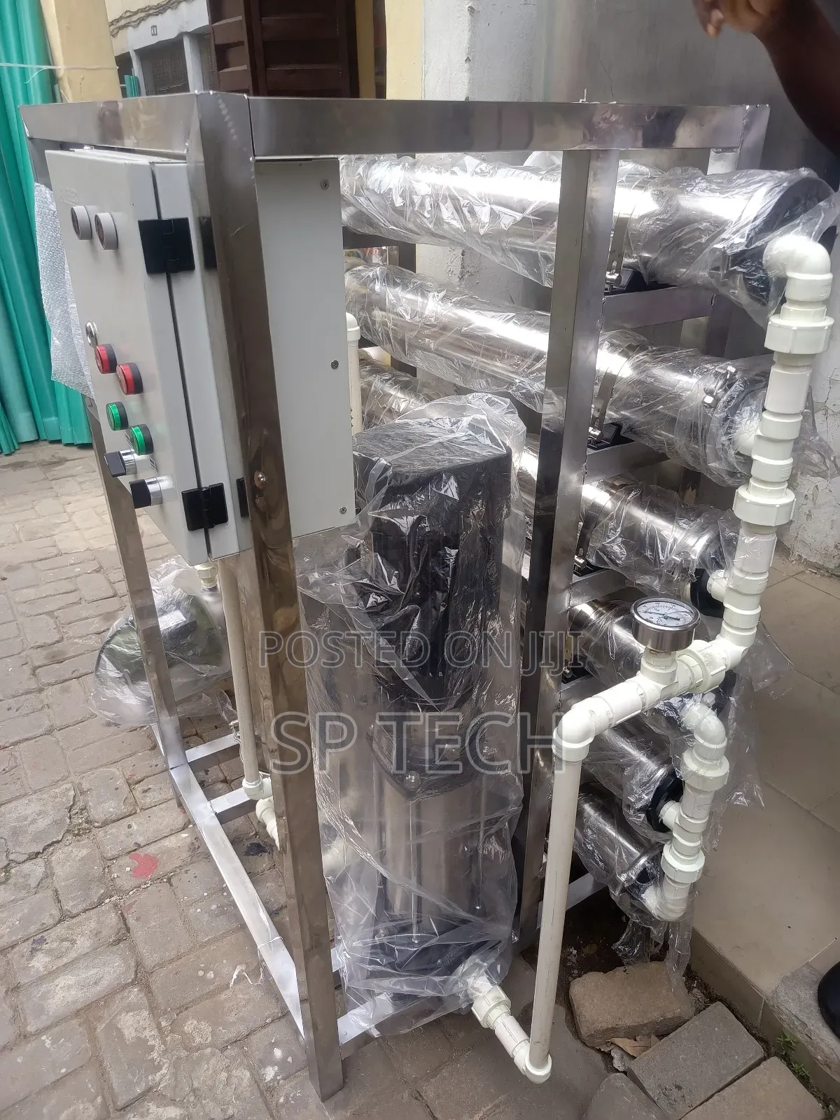 Standard 1500 L/H Reverse Osmosis Machine