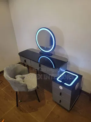 Console Dressing Mirror