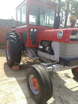Clean Massey Ferguson 1080 Tokunbo