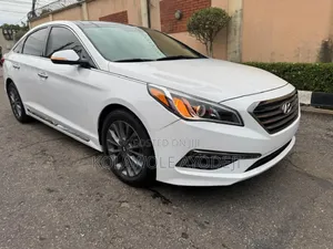 Photo - Hyundai Sonata Limited w/Brown Leather PZEV 4dr Sedan (2.4L 4cyl 6A)