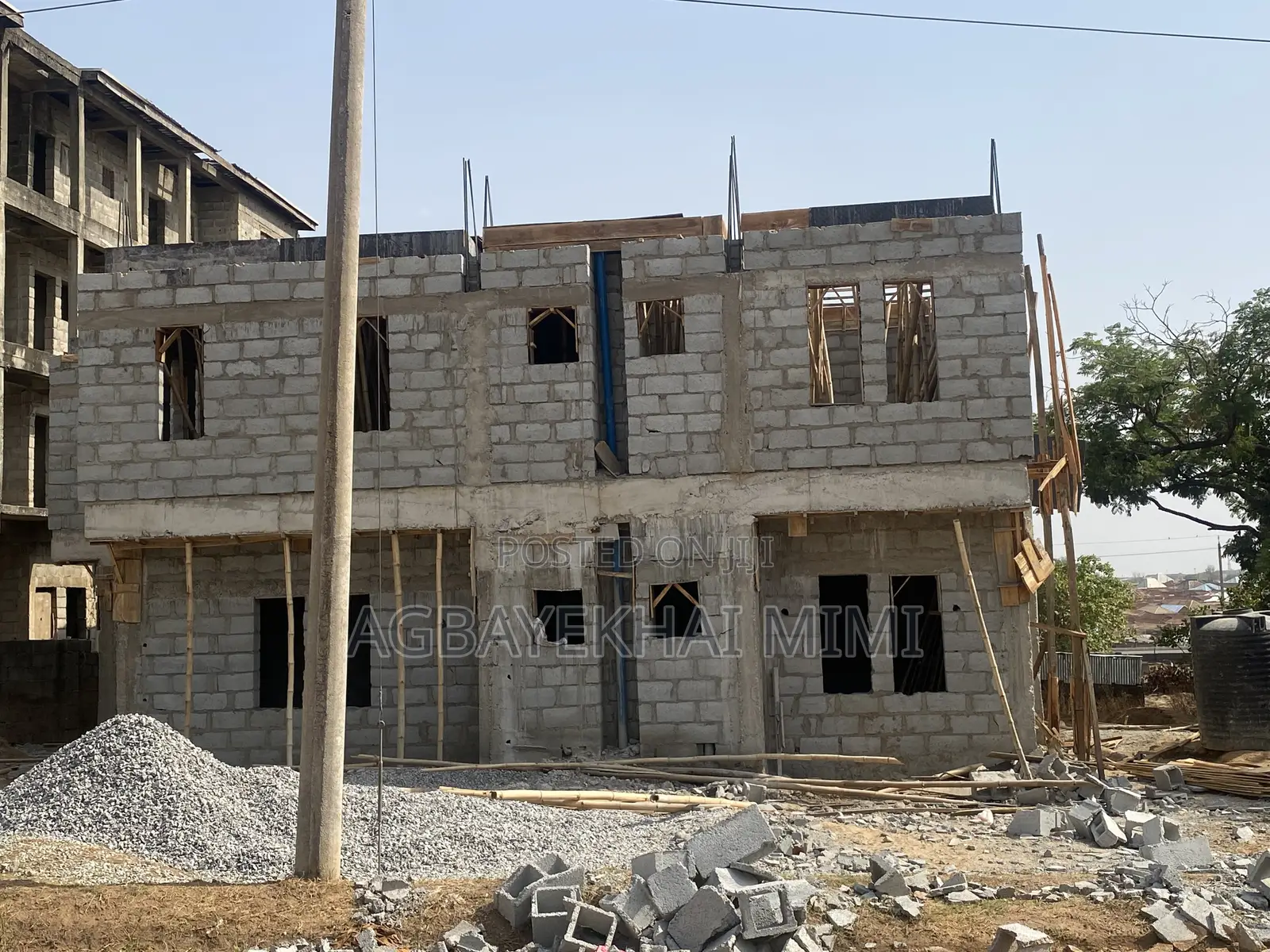 3bdrm Apartment in Life-Camp, Gwarinpa for sale
